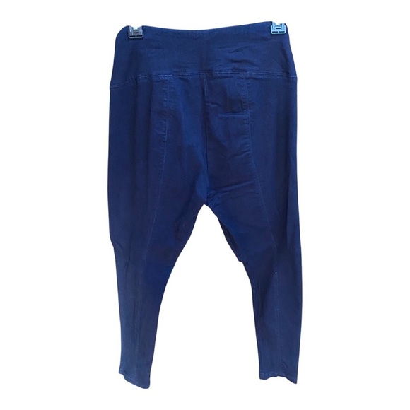 WHBM “the Runway” Navy Leggings - Picture 2 of 4